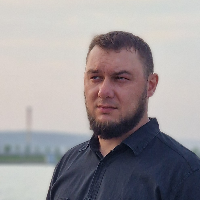 Томилов  Вадим  Алексеевич 